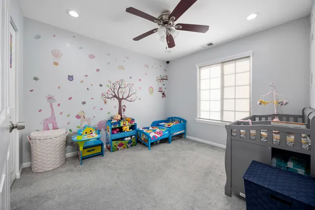 $394,999 | 9411 Harrison Street, Des Plaines, IL 60016