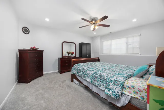 $394,999 | 9411 Harrison Street, Des Plaines, IL 60016