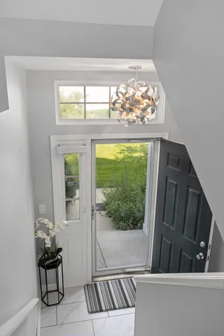 $394,999 | 9411 Harrison Street, Des Plaines, IL 60016