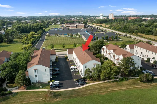 $394,999 | 9411 Harrison Street, Des Plaines, IL 60016