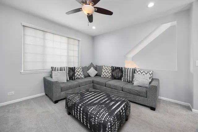 $394,999 | 9411 Harrison Street, Des Plaines, IL 60016