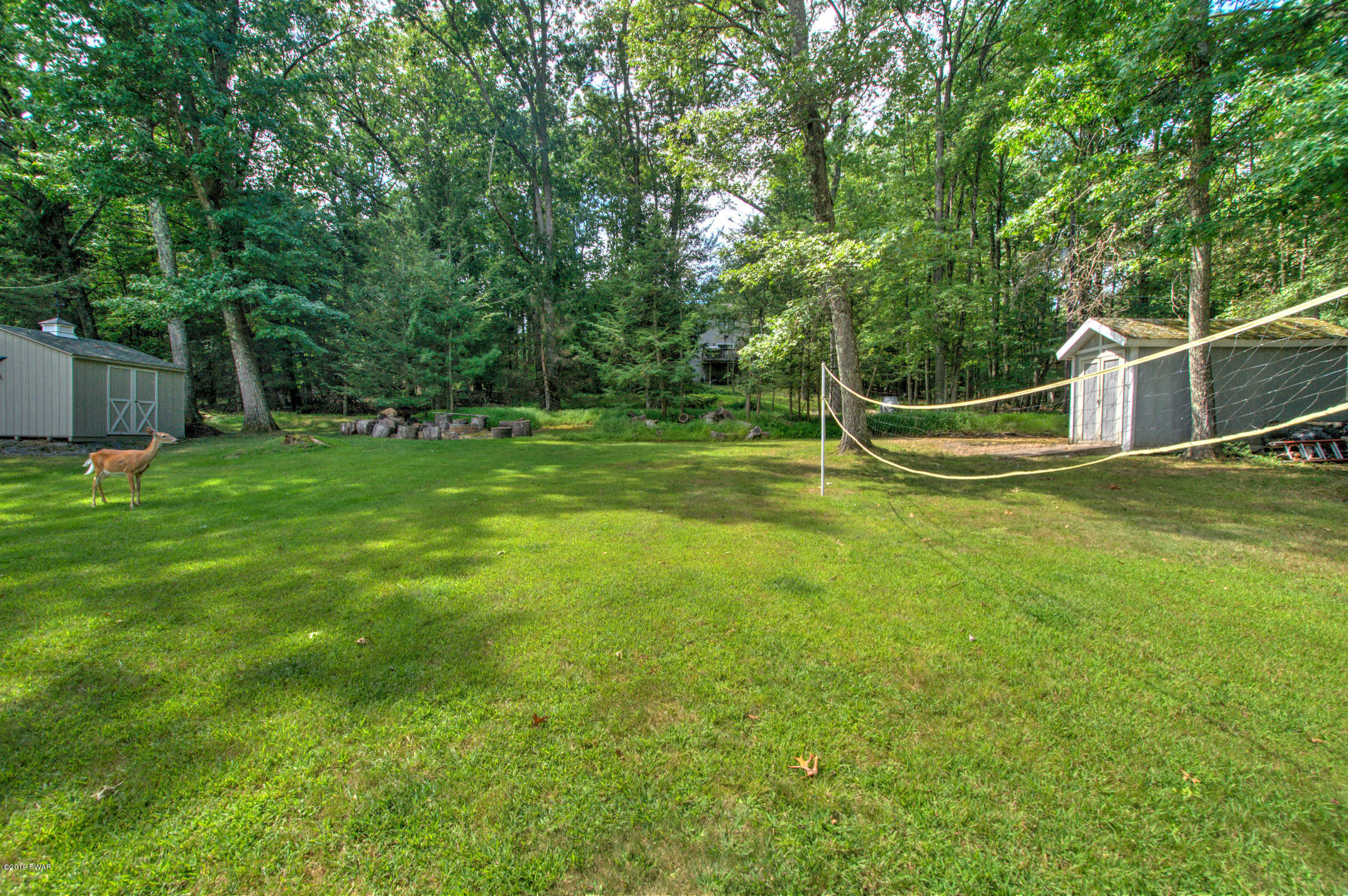 125 Old Oak Road Tafton, PA 18464 - Photo 28 of 35 3-Exterior yard