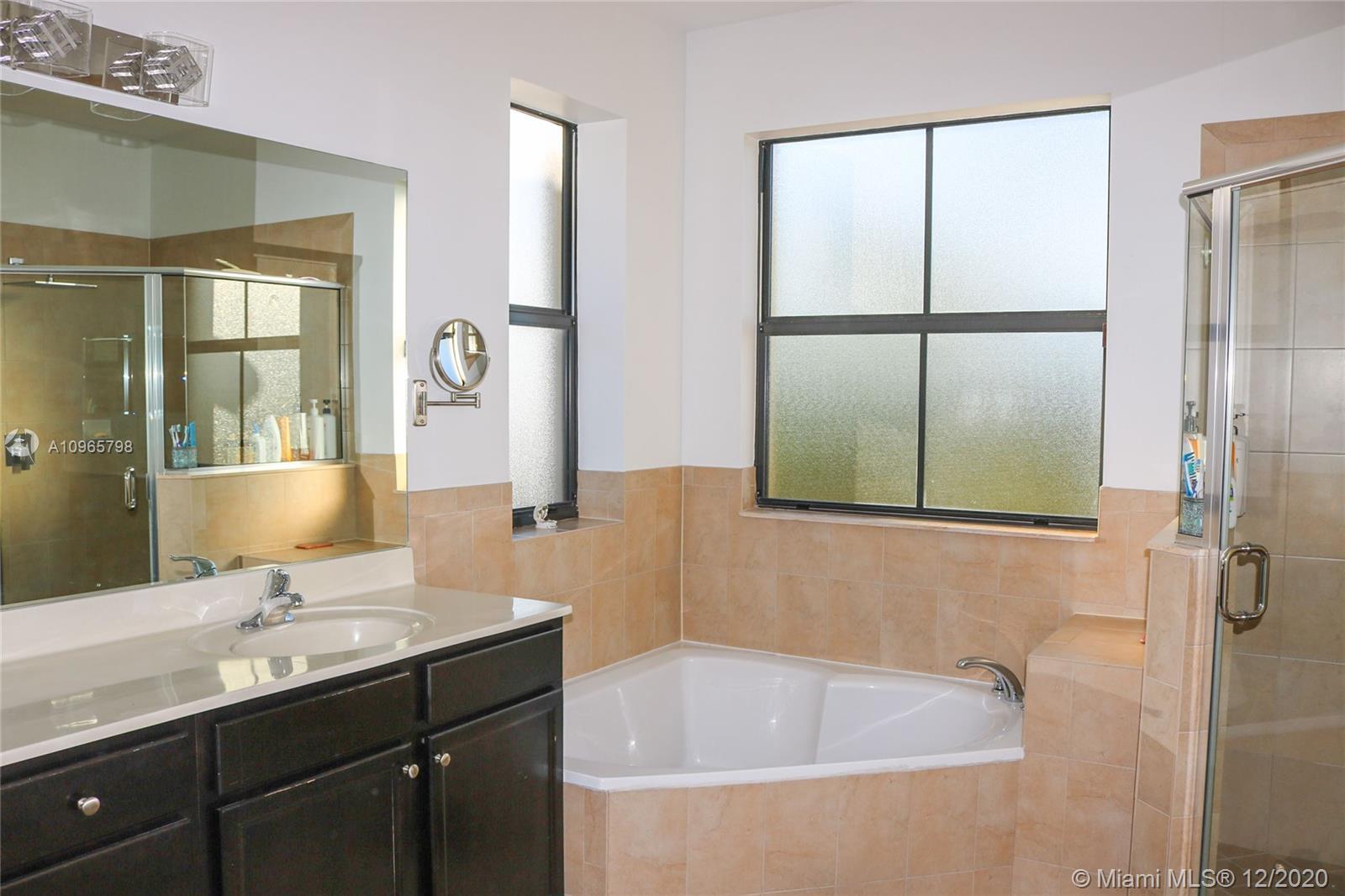 Hialeah Hialeah, FL 33018 - Photo 14 of 24