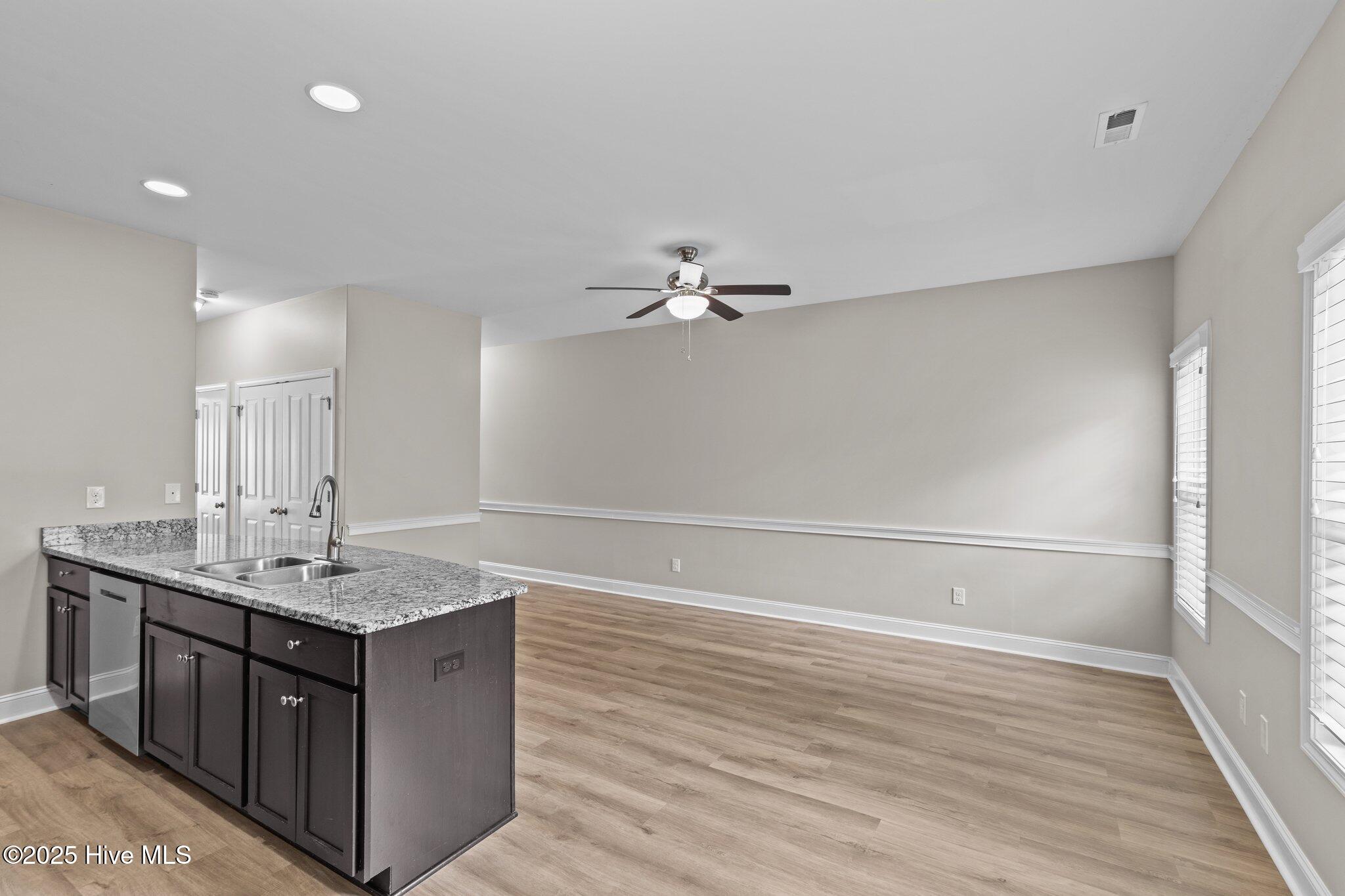 164 Station House Road New Bern, NC 28562 - Photo 7 of 31 Main Living Area