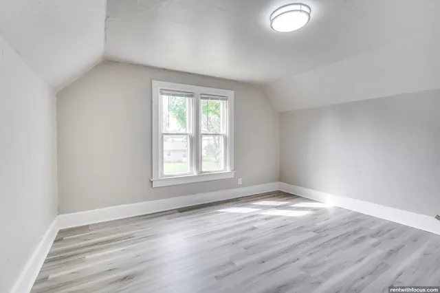 $309,900 | 1225 South Chestnut Avenue, Green Bay, WI 54304