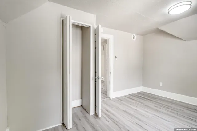 $309,900 | 1225 South Chestnut Avenue, Green Bay, WI 54304