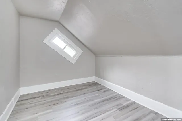 $309,900 | 1225 South Chestnut Avenue, Green Bay, WI 54304