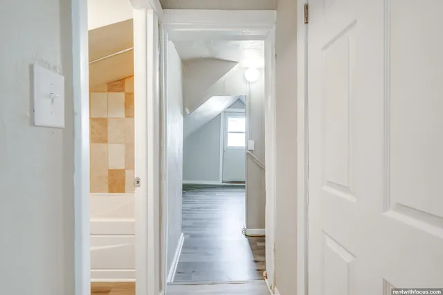 $309,900 | 1225 South Chestnut Avenue, Green Bay, WI 54304