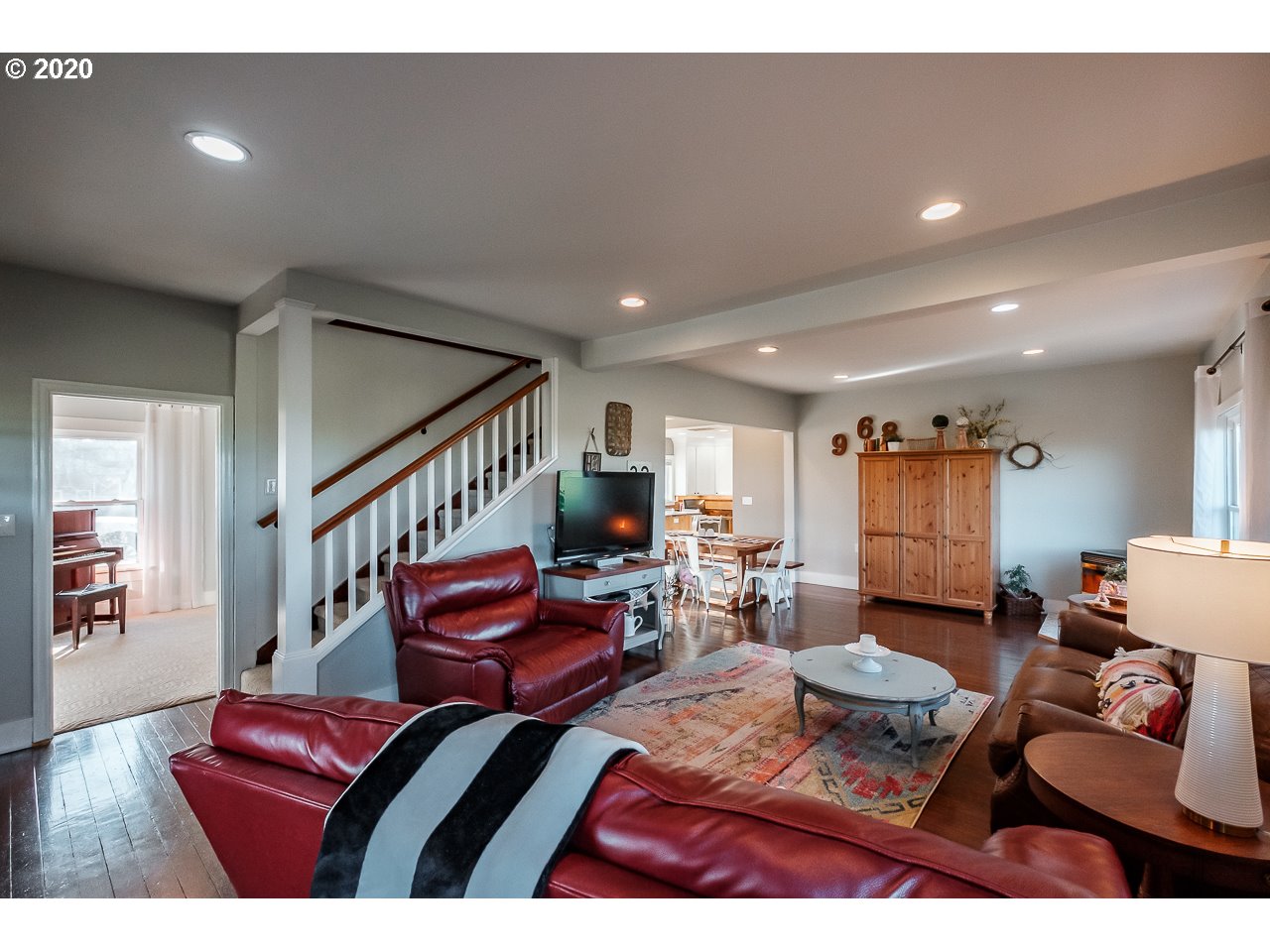 32704 Agan Road Lebanon, OR 97355 - Photo 5 of 30 Gallery Image 5