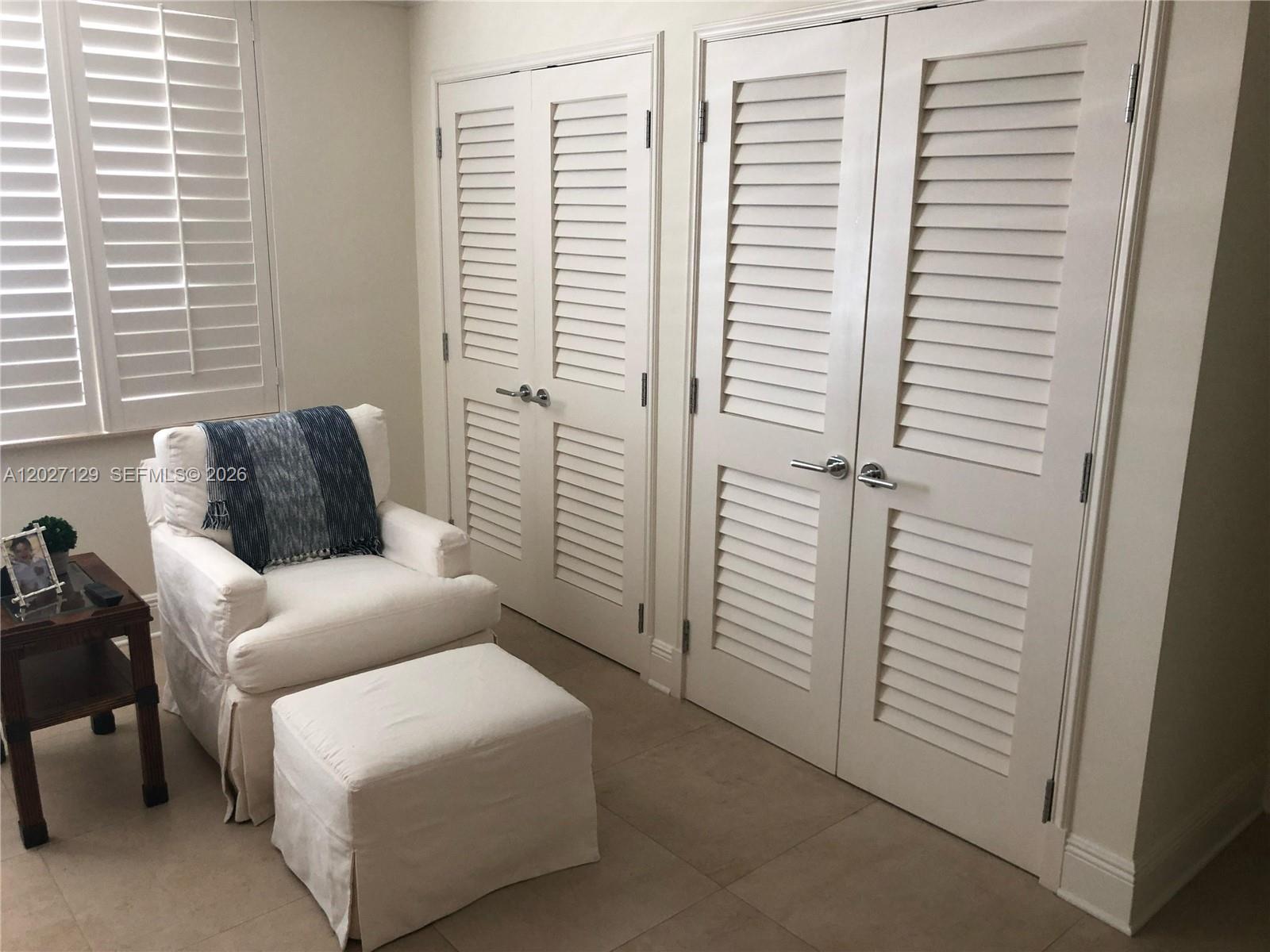 607 Ocean Drive, Unit 9K Key Biscayne, FL 33149 - Photo 20 of 25