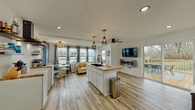 $659,900 | N4510 Anthony Island, Unit N4504, Hustisford, WI 53034