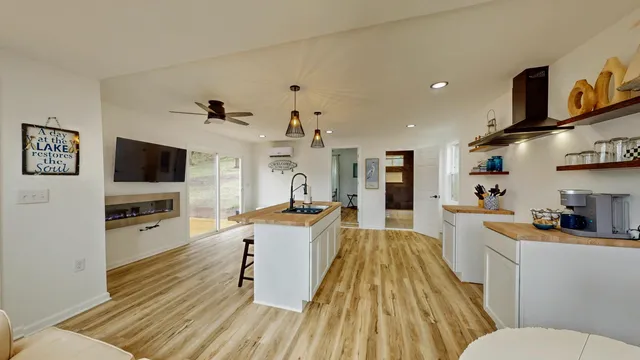 $659,900 | N4510 Anthony Island, Unit N4504, Hustisford, WI 53034