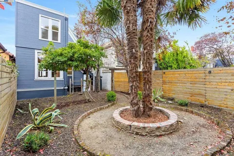 $679,000 | 857-857 Athens Avenue, Oakland, CA 94607