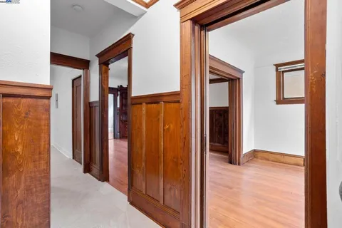 $679,000 | 857-857 Athens Avenue, Oakland, CA 94607