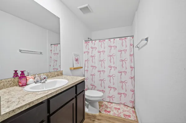 $315,000 | 14502 Andover Birch Drive, Rosharon, TX 77583