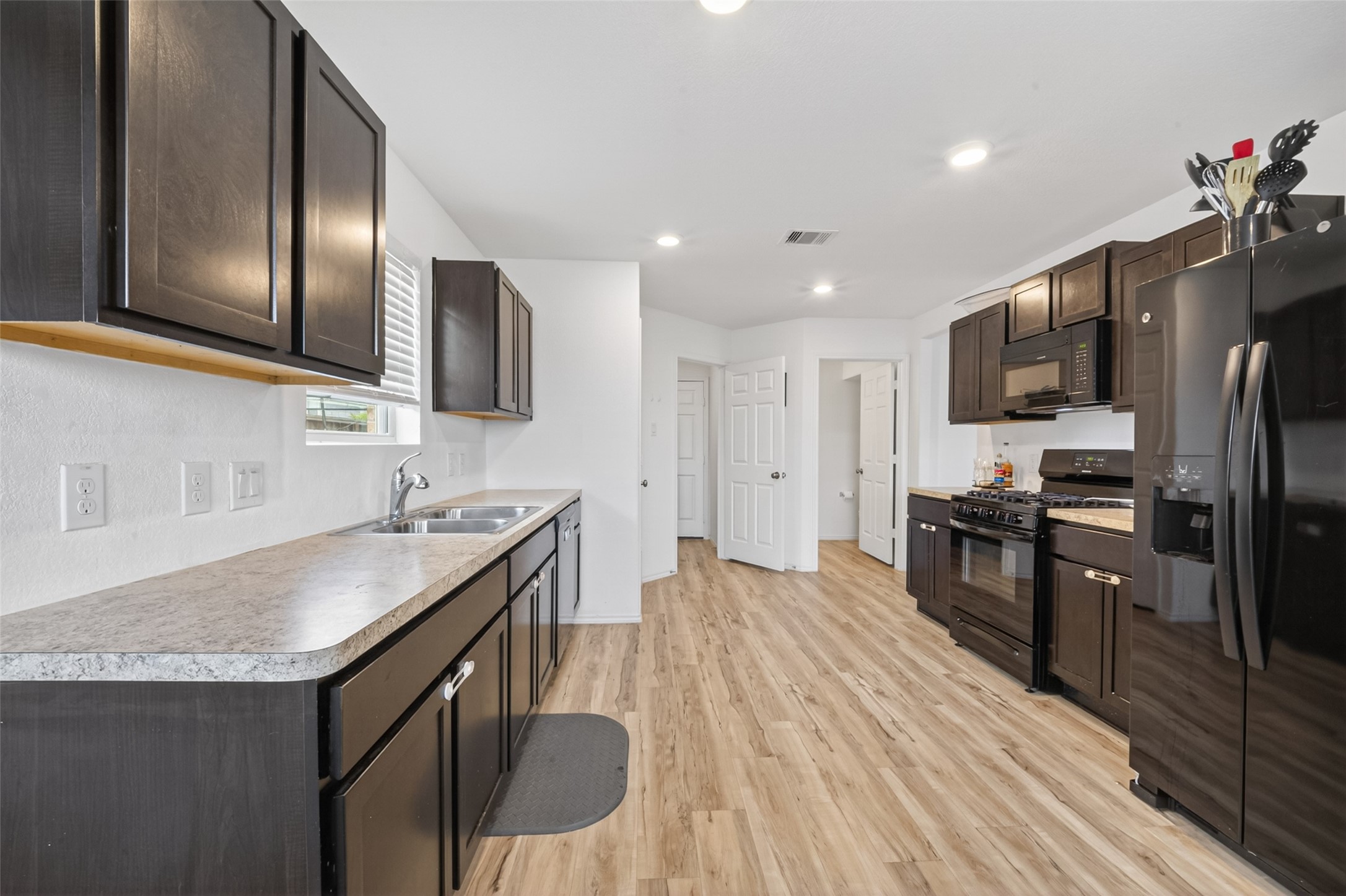 14502 Andover Birch Drive Rosharon, TX 77583 - Photo 10 of 26