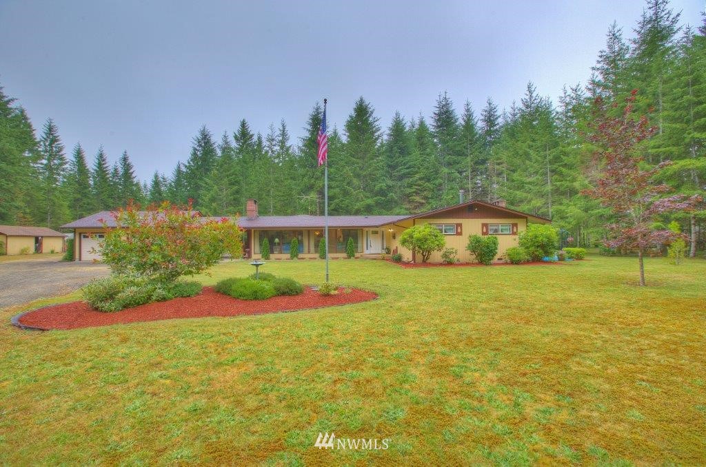 1041 West Deckerville Road Elma, WA 98541 - Photo 1 of 22 Gallery Image 1