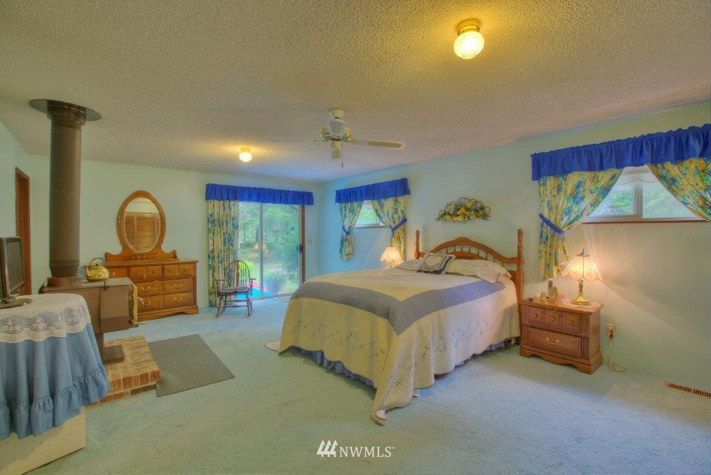 1041 West Deckerville Road Elma, WA 98541 - Photo 10 of 22 Gallery Image 10