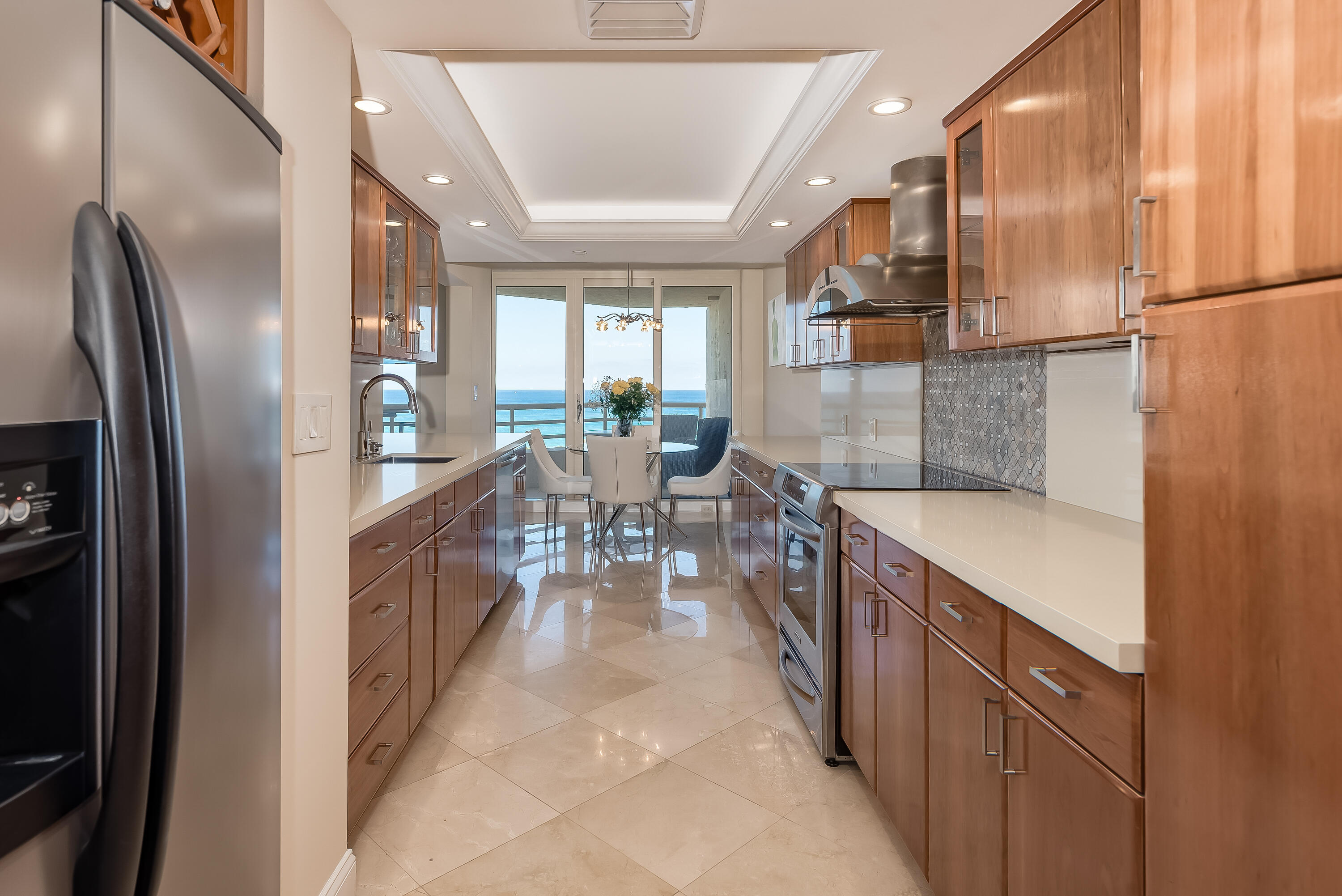 4101 North Ocean Boulevard Boca Raton, FL 33431 - Photo 11 of 23 010_Eat In Kitchen