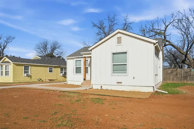 $1,600 | 242 College Drive, Abilene, TX 79601
