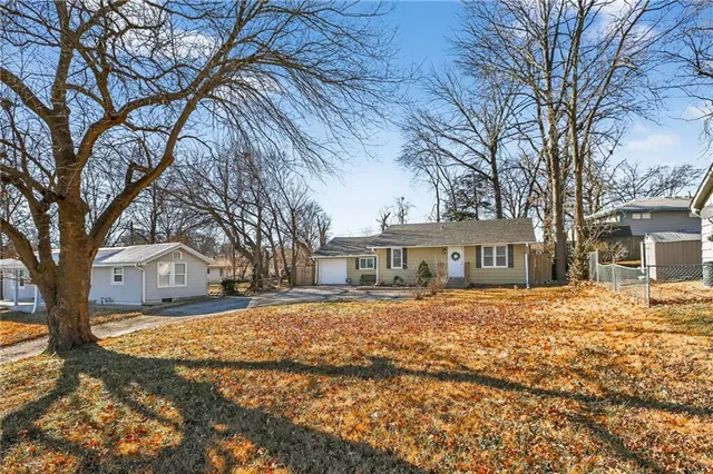 $245,000 | 36 North Ridge Avenue, Liberty, MO 64068