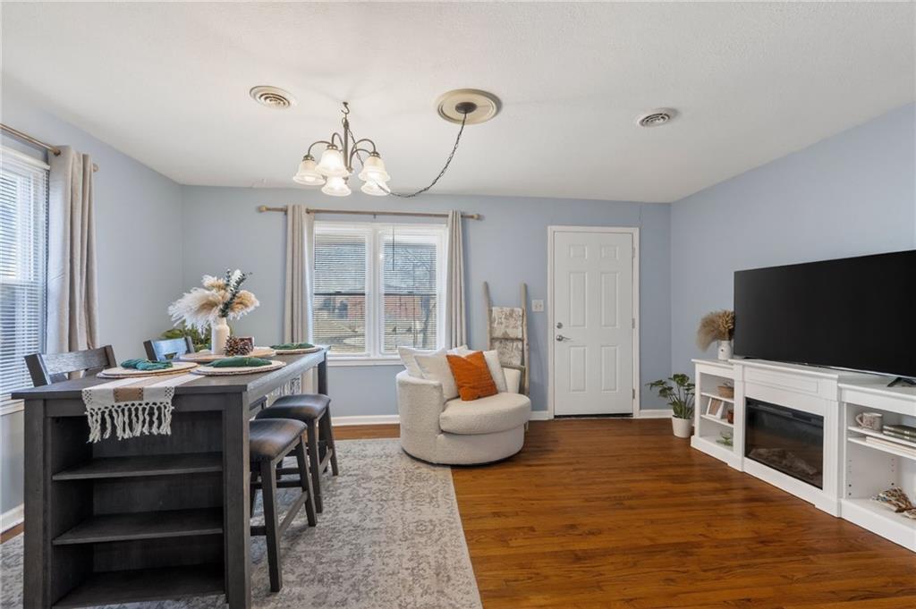 36 North Ridge Avenue Liberty, MO 64068 - Photo 4 of 28