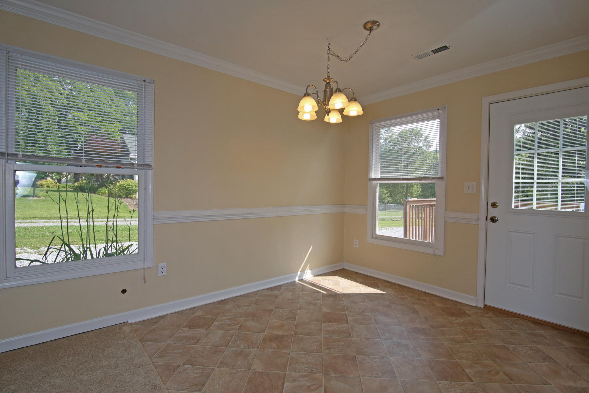 1060 Kessler Mill Road Salem, VA 24153 - Photo 11 of 45 DGA_5663