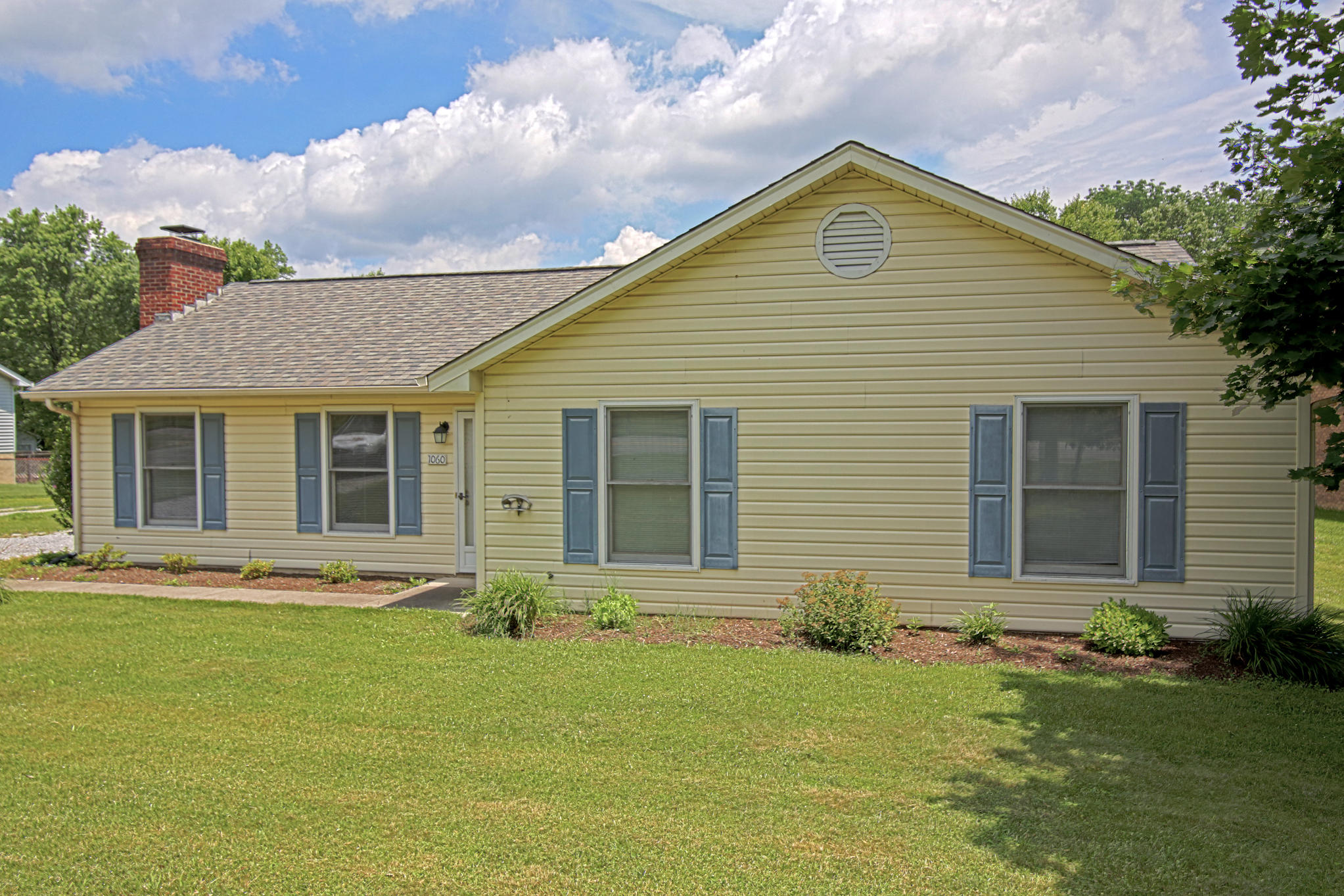 1060 Kessler Mill Road Salem, VA 24153 - Photo 3 of 45 DGA_6770