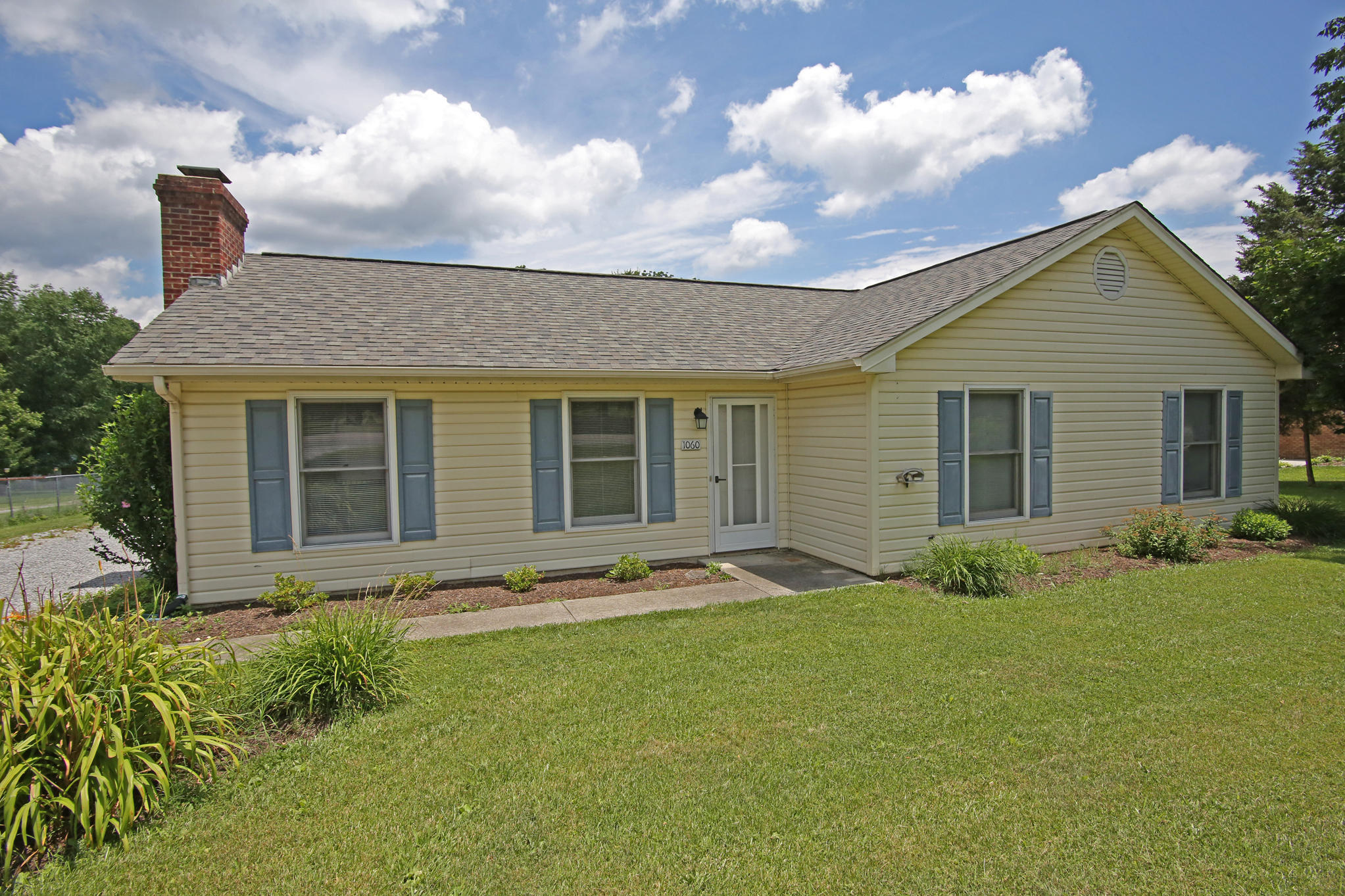 1060 Kessler Mill Road Salem, VA 24153 - Photo 4 of 45 DGA_6778
