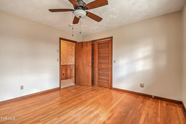 $235,000 | 420 Terry Drive, Bristol, VA 24201