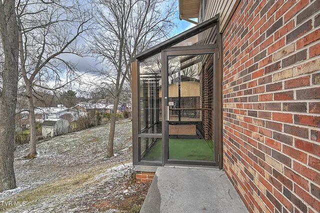 $235,000 | 420 Terry Drive, Bristol, VA 24201