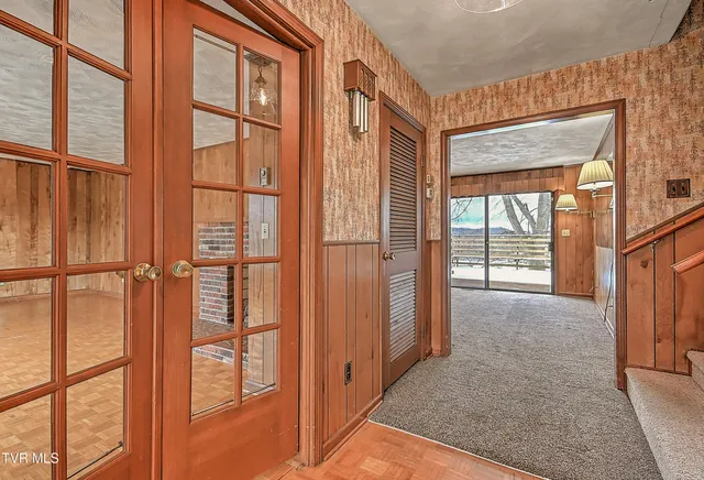 $235,000 | 420 Terry Drive, Bristol, VA 24201