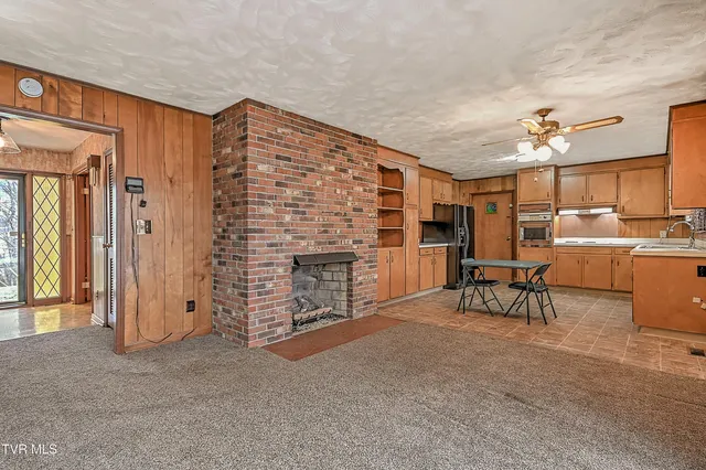 $235,000 | 420 Terry Drive, Bristol, VA 24201