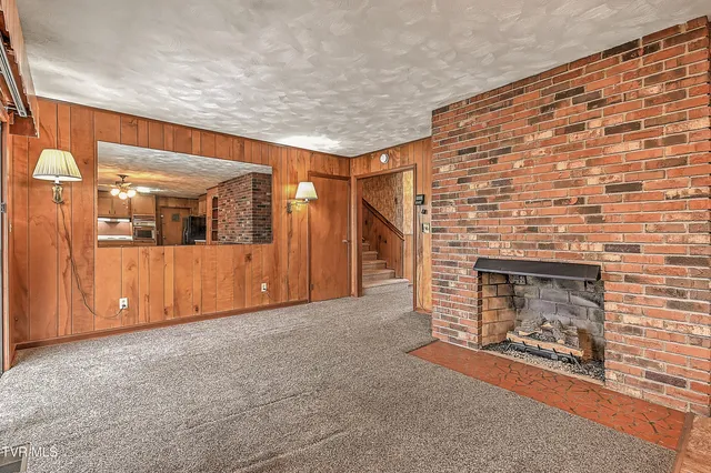 $235,000 | 420 Terry Drive, Bristol, VA 24201