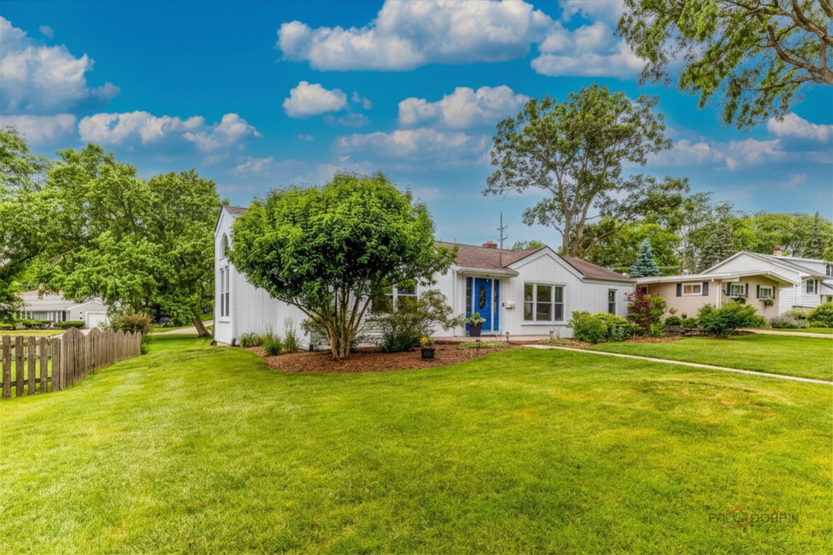 310 South Summit Street Wheaton, IL 60187 - Photo 1 of 34