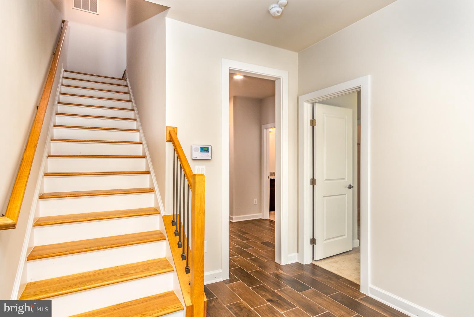 43375 Whitehead Terrace Ashburn, VA 20148 - Photo 3 of 58 Interior (General)