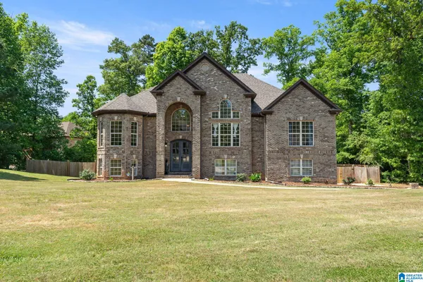 $529,900 | 133 Deer Chase Drive, Chelsea, AL 35043