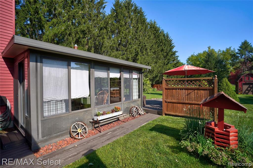 2062 West Reid Road Flint, MI 48507 - Photo 27 of 74 Gallery Image 27