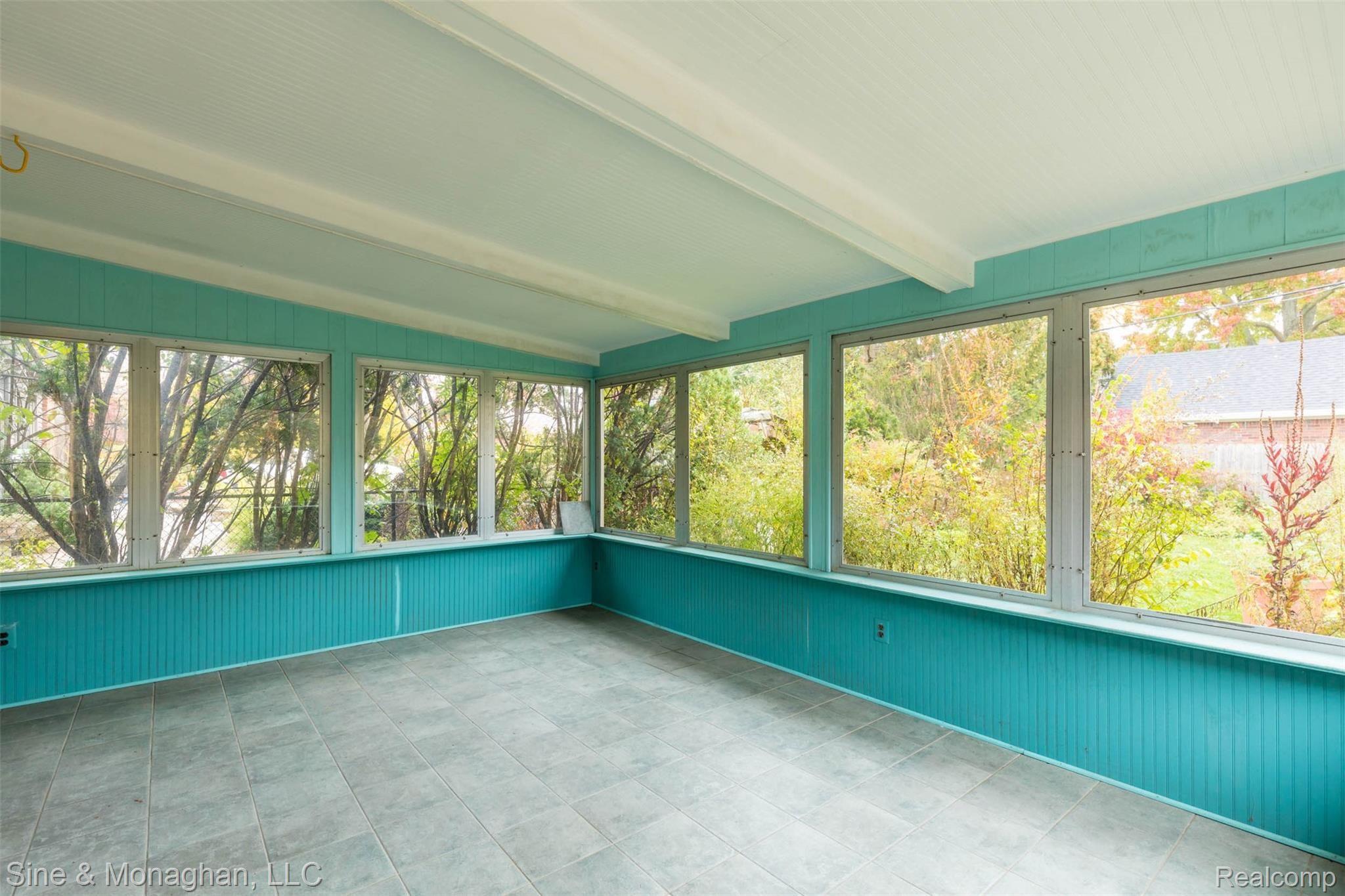 1324 Whittier Road Grosse Pointe, MI 48230 - Photo 23 of 24 1324 Whittier Rd-8.jpg