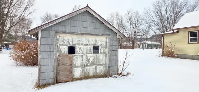 $90,000 | 319 North Washington Street, Viola, WI 54664