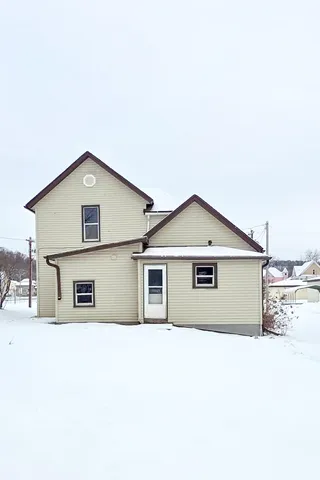 $90,000 | 319 North Washington Street, Viola, WI 54664
