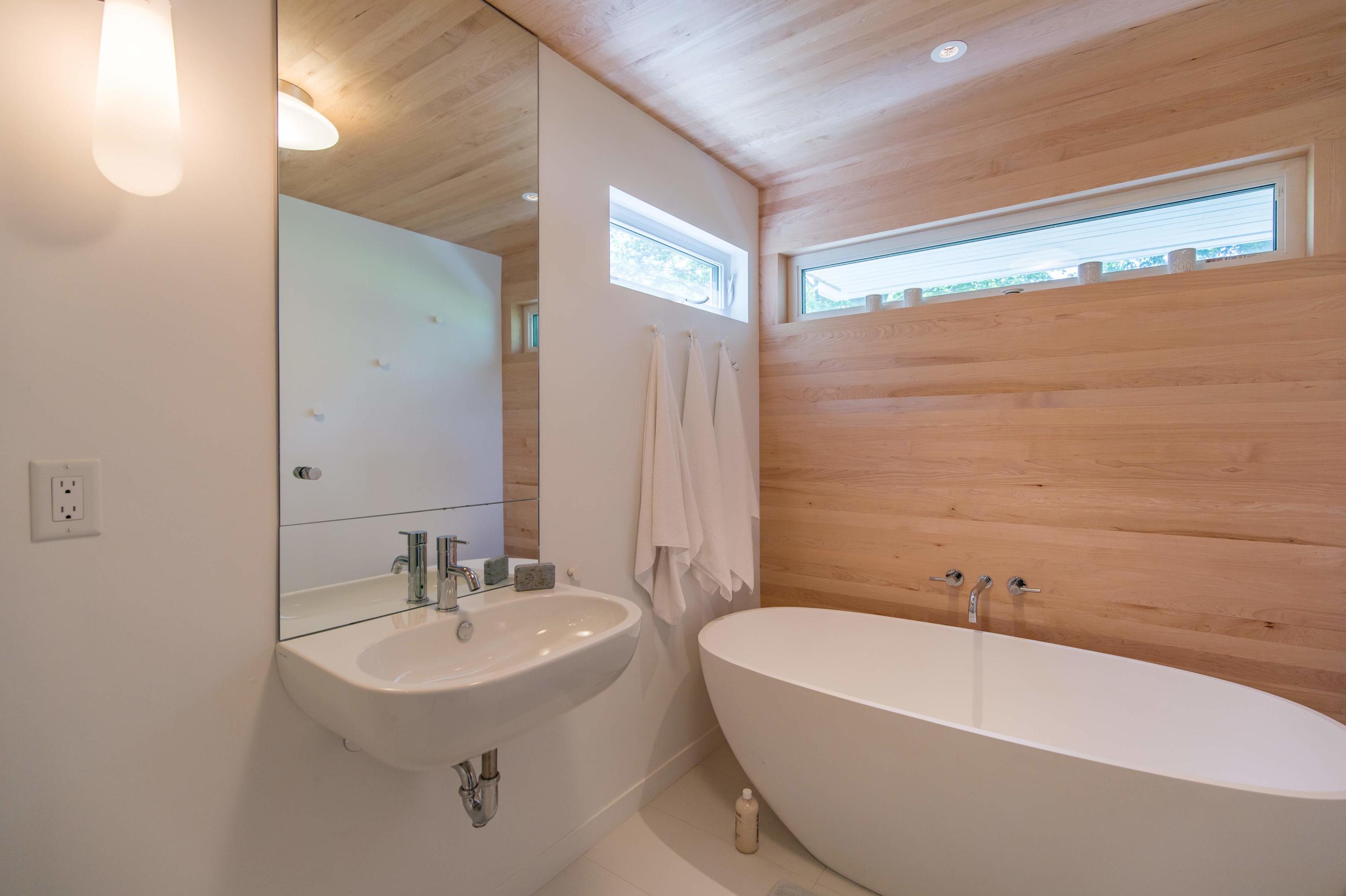 5 Beach Street Portland, ME 04108 - Photo 24 of 48 Idletide