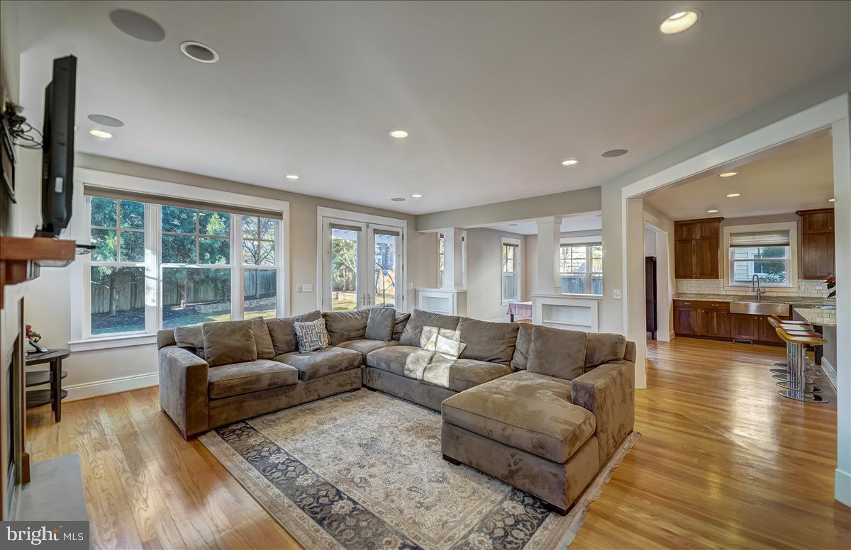 1812 MacArthur Drive McLean, VA 22101 - Photo 12 of 51