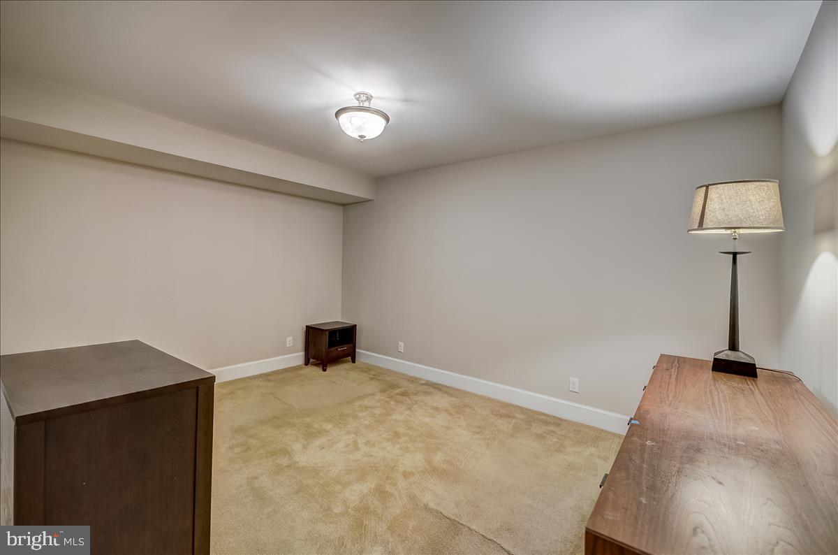 1812 MacArthur Drive McLean, VA 22101 - Photo 27 of 51