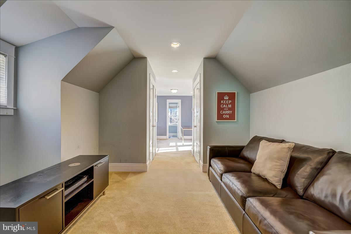 1812 MacArthur Drive McLean, VA 22101 - Photo 30 of 51