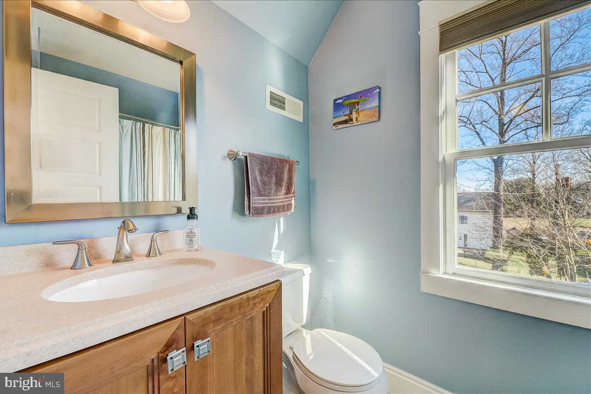 1812 MacArthur Drive McLean, VA 22101 - Photo 32 of 51