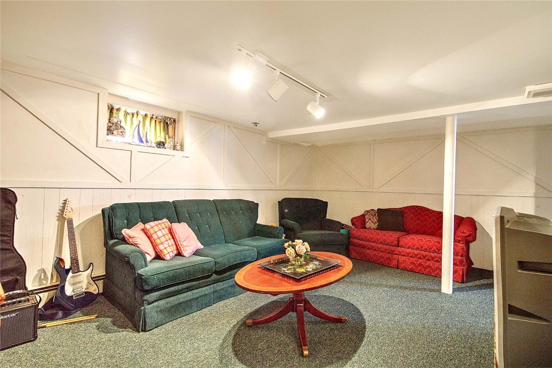 119 Alfred Drowne Road Barrington, RI 02806 - Photo 34 of 50