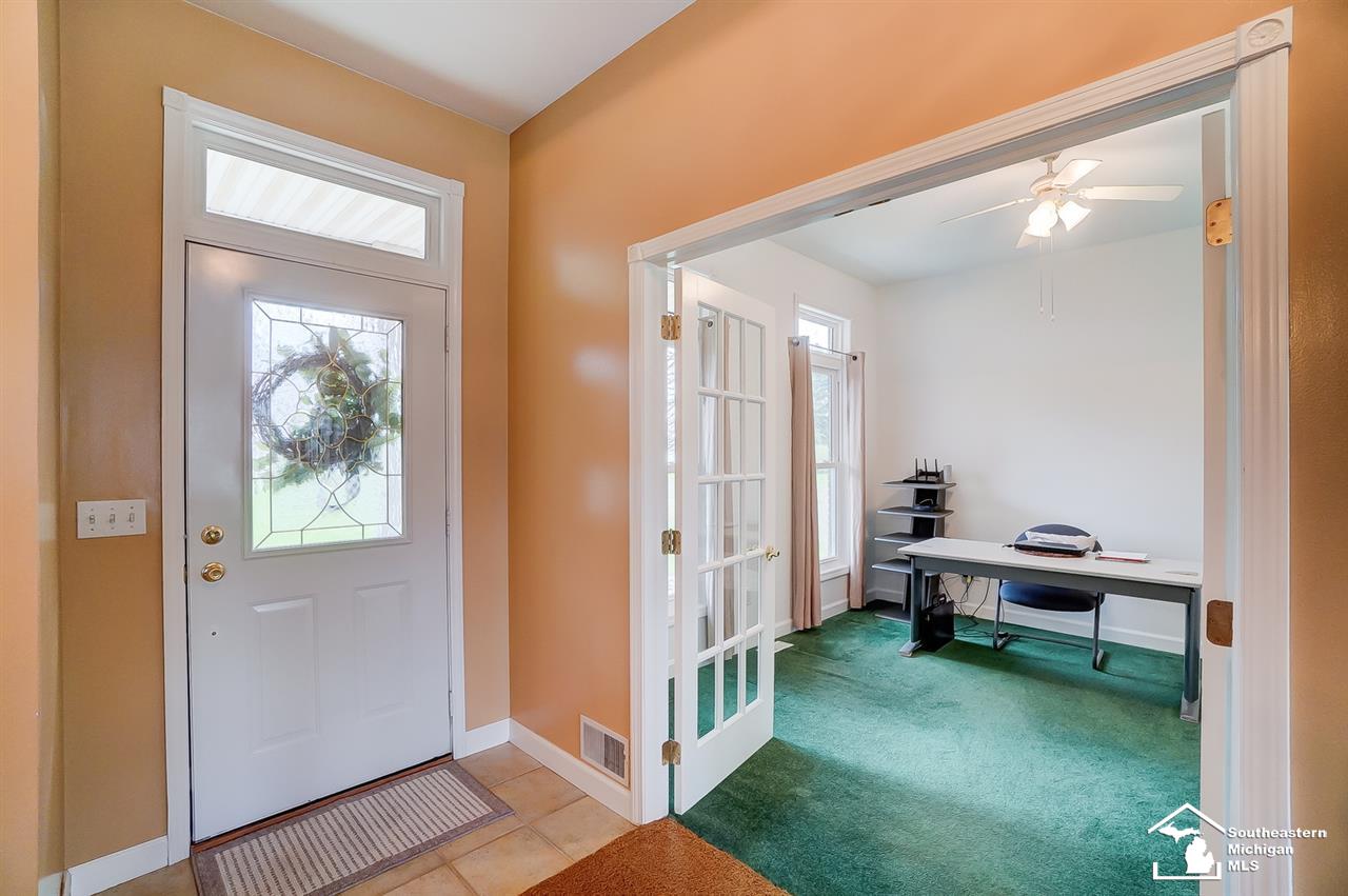 4488 East Dunbar Road Monroe, MI 48161 - Photo 11 of 69 Gallery Image 11