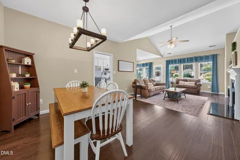 $365,000 | 1724 Heisser Lane, Fuquay-Varina, NC 27526