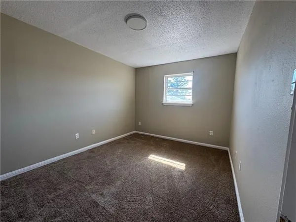 $1,650 | 3106 Laplace Street, Chalmette, LA 70043